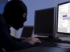 Слон напал на туристов в Индии - «Новости»