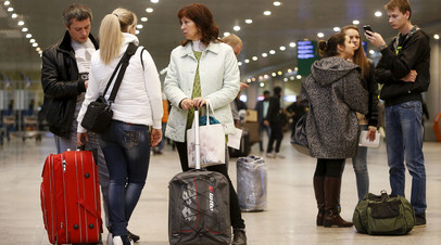 «Хамское отношение к туристам»: почему сотни россиян не могут вернуться с Хайнаня - «Туризм»