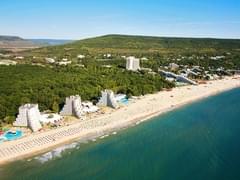 НАФИ: число российских туристов, выезжающих на отдых, выросло на 12% - «Новости»