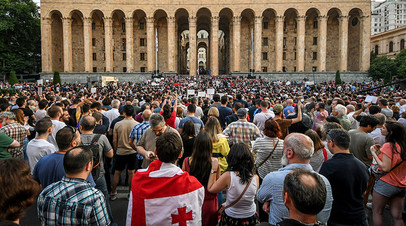 «Последствия геополитической инженерии Запада»: как протесты в Тбилиси могут повлиять на вектор внешней политики Грузии - «Туризм»