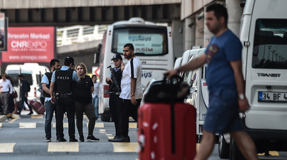 «Не понимали, что происходит»: россиянку выслали из Турции из-за попавшей в чёрный список тёзки - «Туризм»